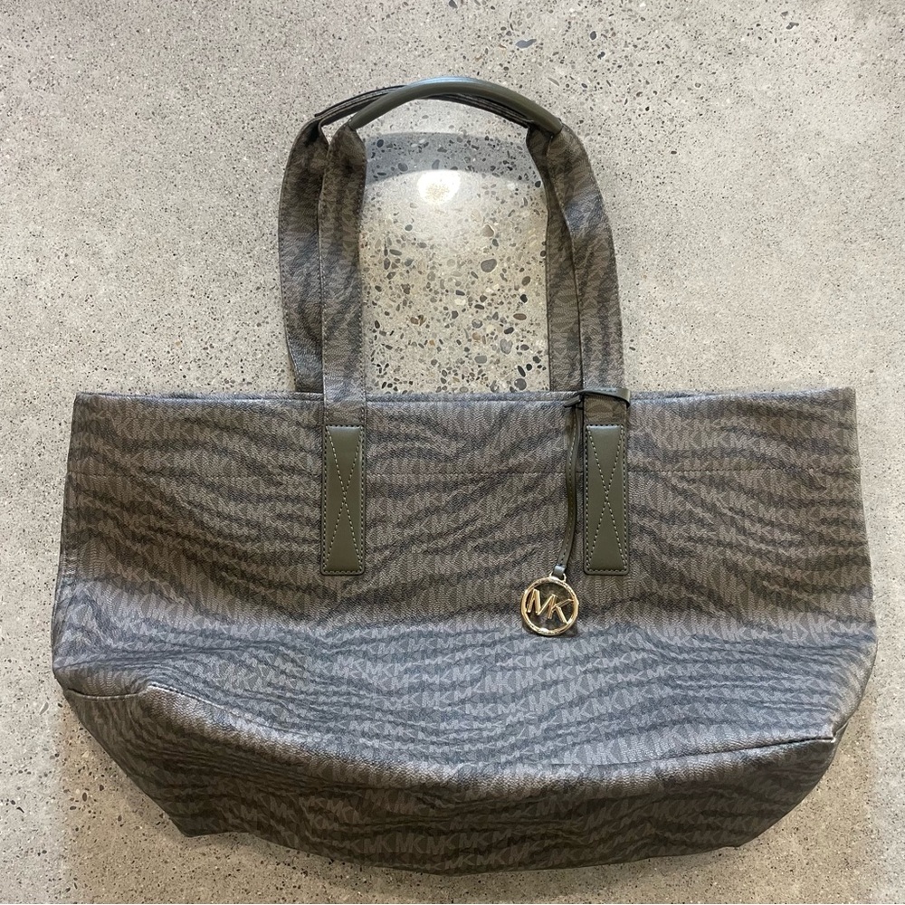 Michael Kors Tote Bag